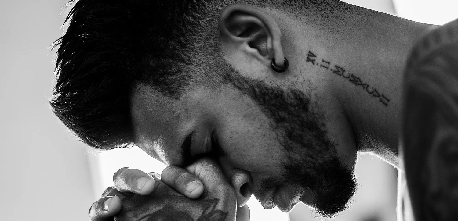 Photo boucle d'oreille homme