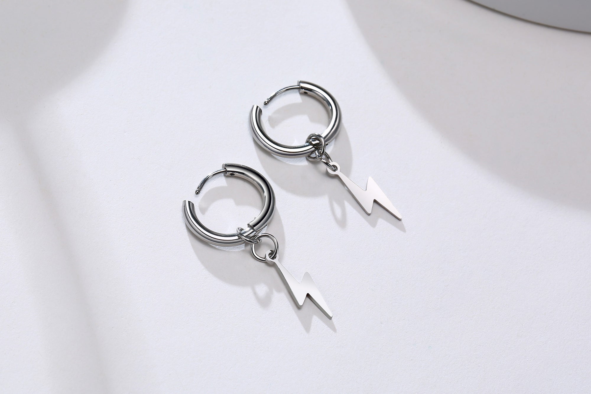 Boucle d’Oreille Homme ÉCLAIR (Paire)