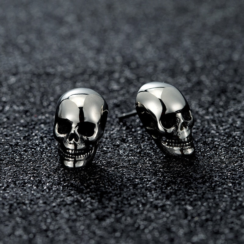 piercing oreille homme crâne