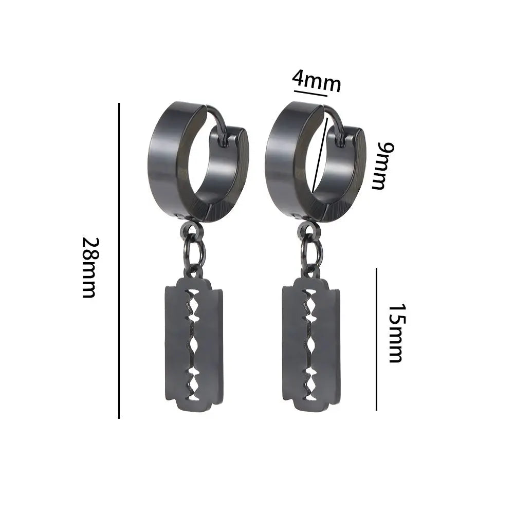 Fausses boucles d'oreilles noires de 28 mm pendantes au style punk