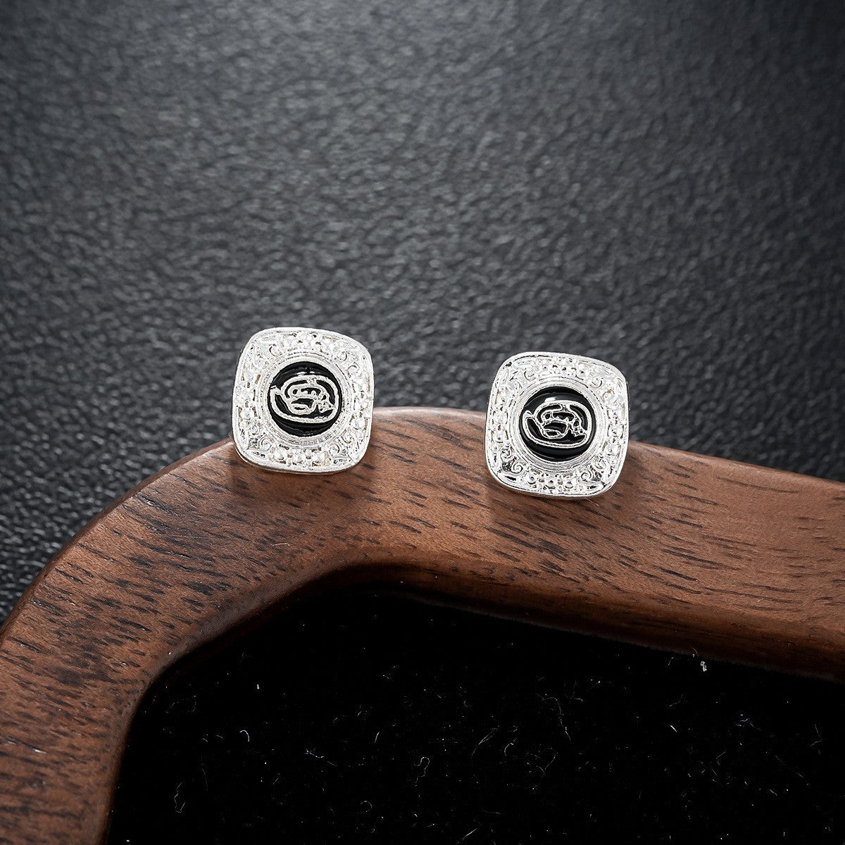 Puces d'Oreille Homme Clou (Paire)