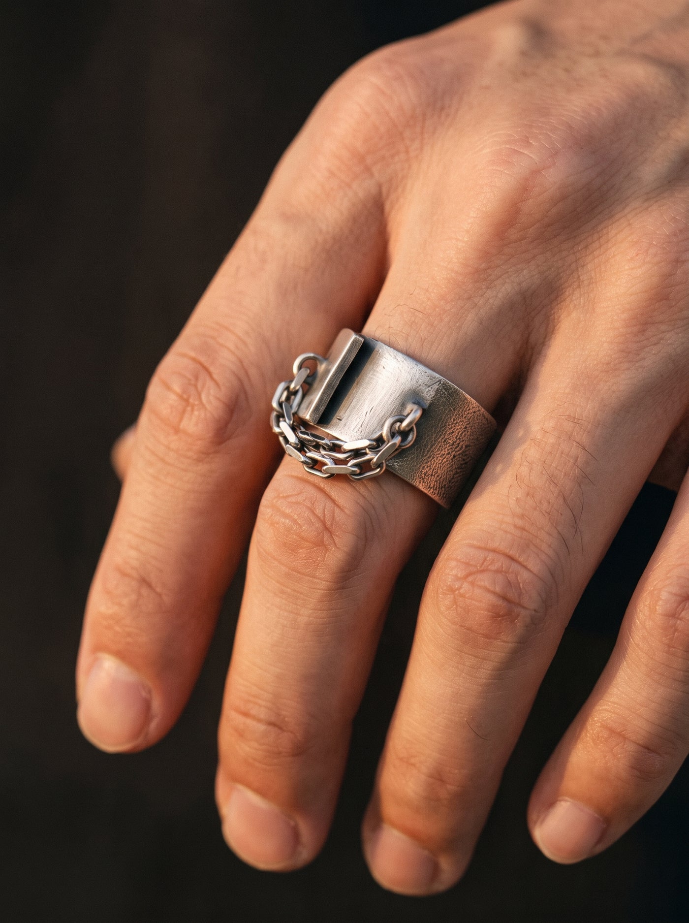 Bague Biker Acier avec Chaine