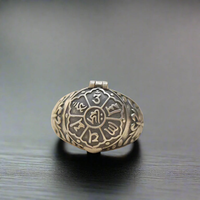 Bague Bouddhiste Homme Ajustable ARGENTÉE