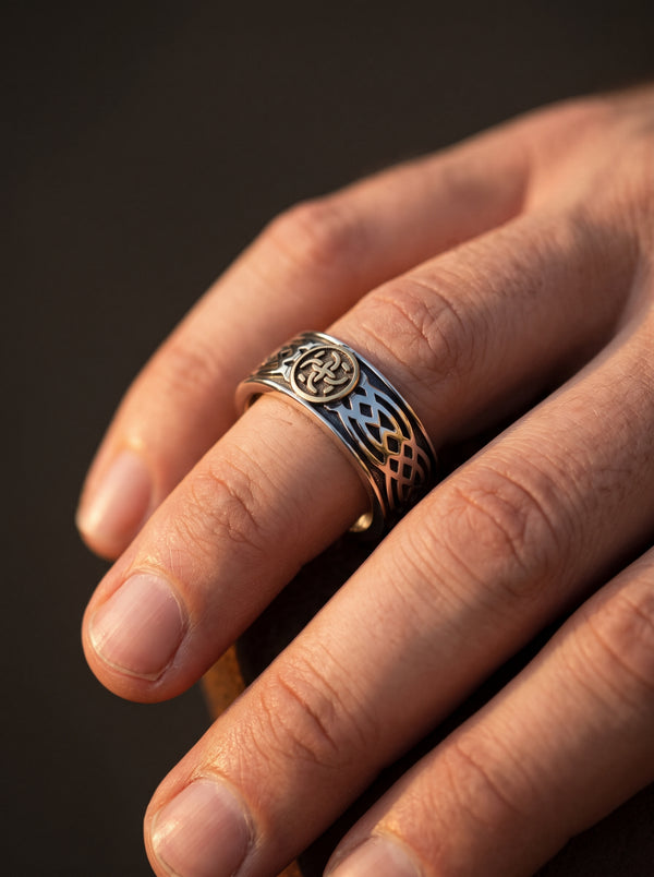 Adjustable Ring Men Knotwork Norse Celtic Britain - resizable / S0075