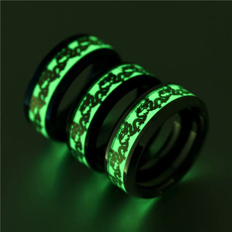 Cool Stainless Steel Luminous Dragon Rings for Men Women Dragon Totemn Glowing In Dark Couple Ring Wedding Bands