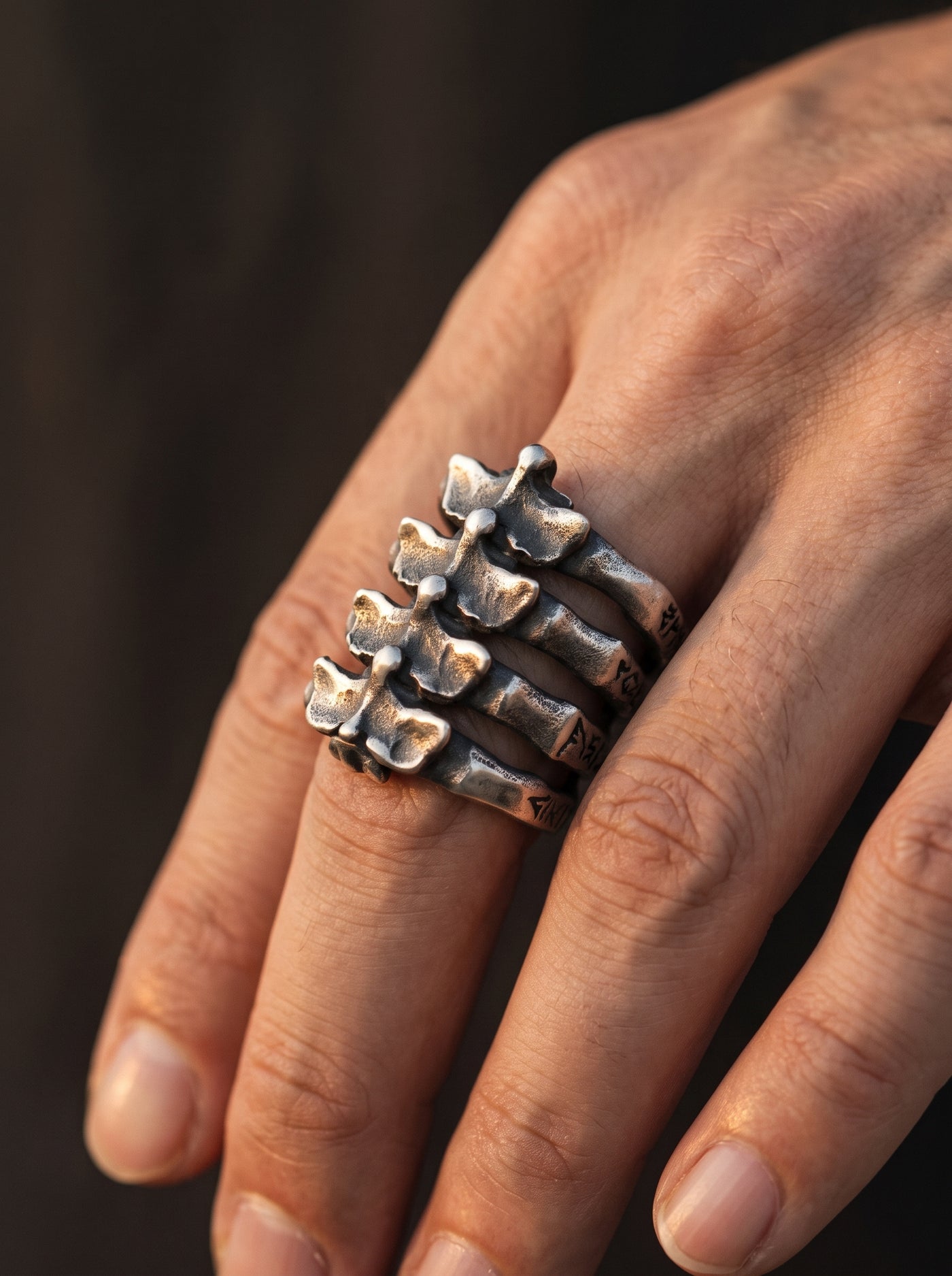 Bague Gothique Homme Acier COLONNE OSCILLANTE