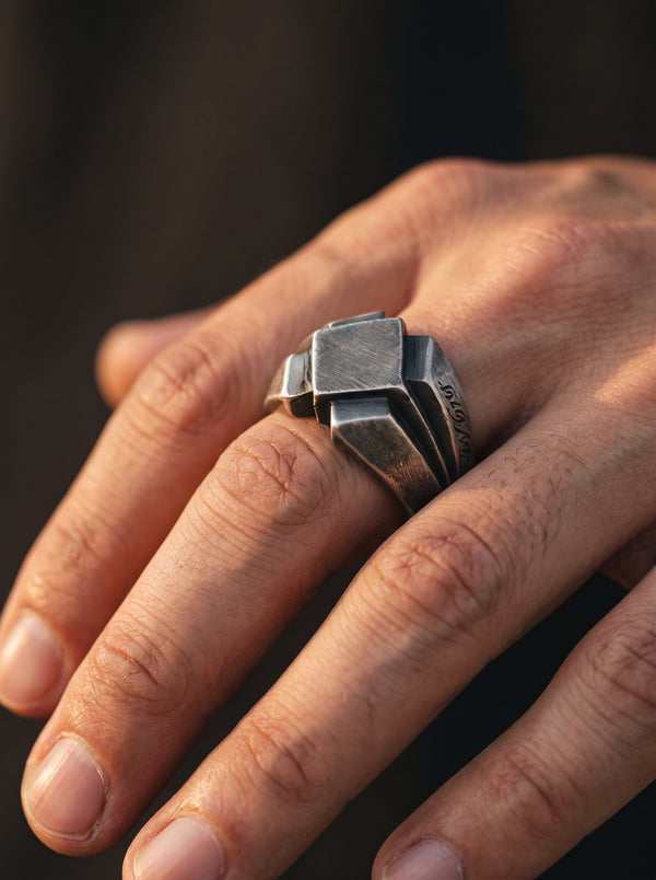 Bague Biker Carré Noir