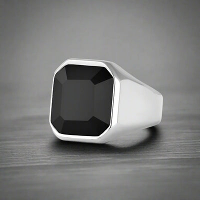 Bague Gothique Homme Acier NOIRE OCTAGONALE