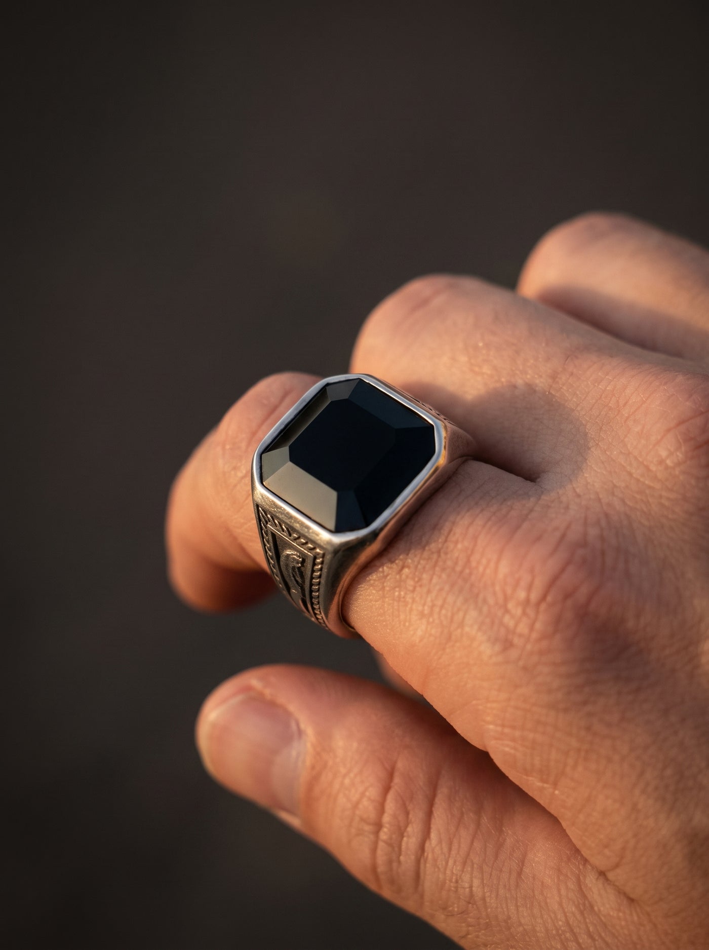 Bague Gothique Homme Acier NOIRE OCTAGONALE