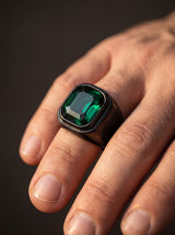 Bague Homme Acier ÉMERAUDE VERTE portee lifestyle Stag