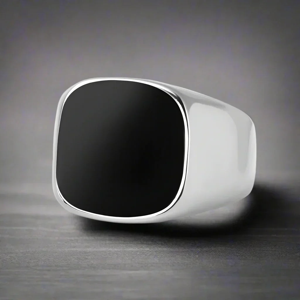 Bague Homme Acier Pierre NOIRE CARREE