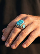 Bague Homme Acier Pierre TURQUOISE CRAQUELÉE portee lifestyle Stag
