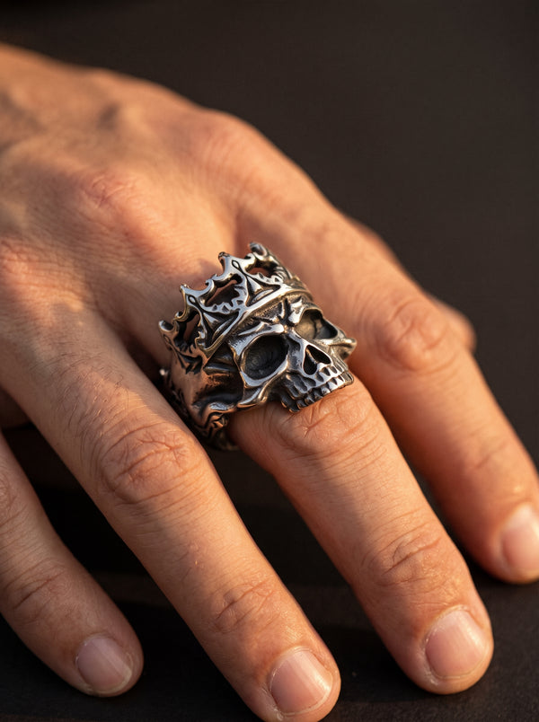 Bague Tête de Mort Gothique Homme COURONNÉE - Ajustable