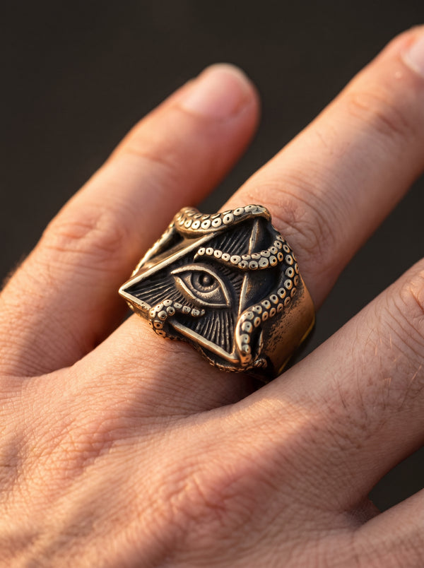 Adjustable Ring Men Illuminati Pyramid Tentacles - resizable / S0033