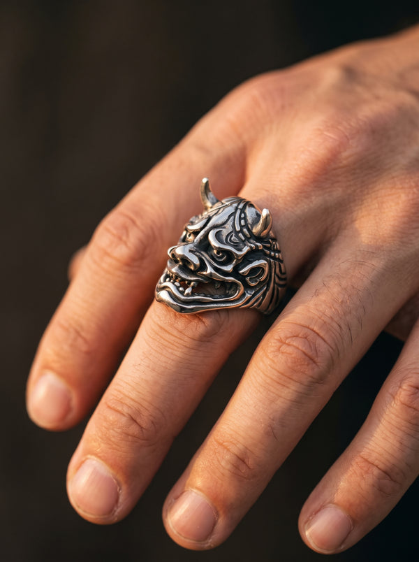 Bague japonaise en acier MASQUE DE SAMOURAÏ MENPO