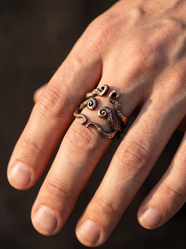 Adjustable Ring Men Octopus Tentacle Pirate - resizable / S0002