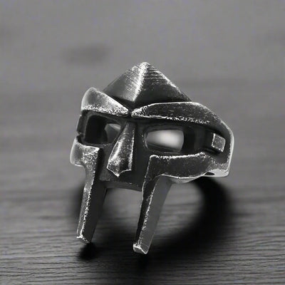 Bague Romaine Homme CASQUE NOIR MAT