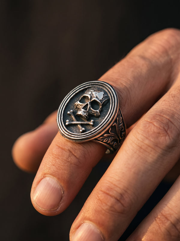 Men’s 316L stainless steel rings Vintage High Polished Vampire Skull Biker Rocker Ring Boy Heavy Metal Gothic jewelry