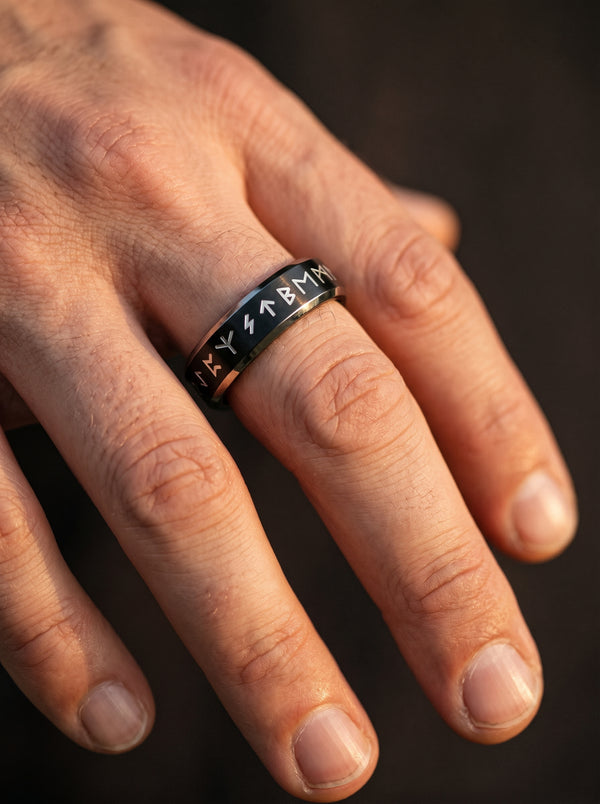Bague Runes Viking en Acier Noir - Noir / 6