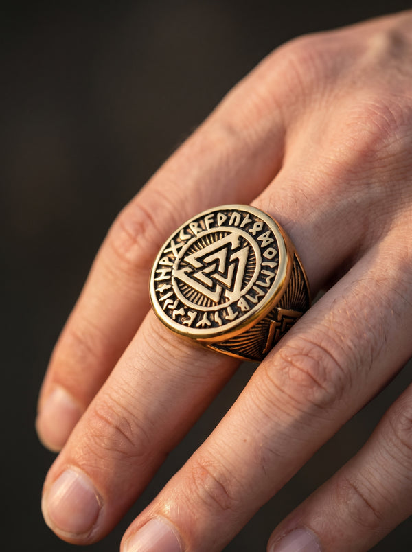 Bague Valknut en Acier Inoxydable Doré - Doré / 13