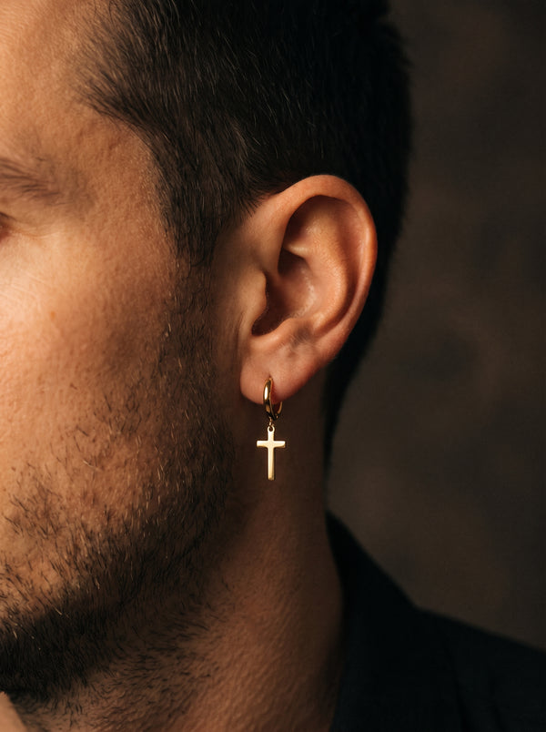 Boucle d’Oreille Homme CROIX PENDANTE (Paire)