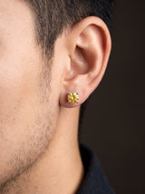 Boucle d'Oreille Homme DIAMANT JAUNE (Paire) portee lifestyle Stag