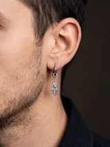 Boucle d'oreille Homme MAIN DE FATMA portee lifestyle Stag