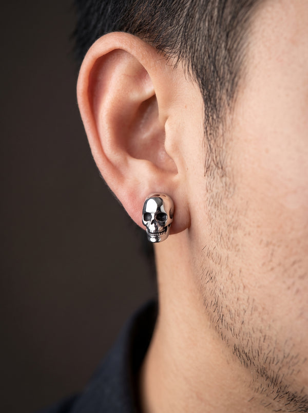 clou d'oreille skull