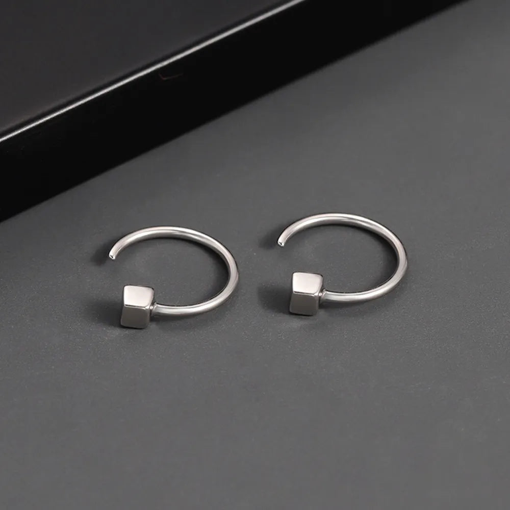 creoles Homme Minimaliste