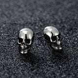 piercing oreille homme crâne