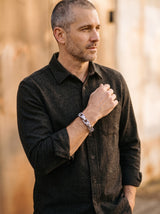 Bracelet Chaîne Homme LOUP BIKER portée, plan large