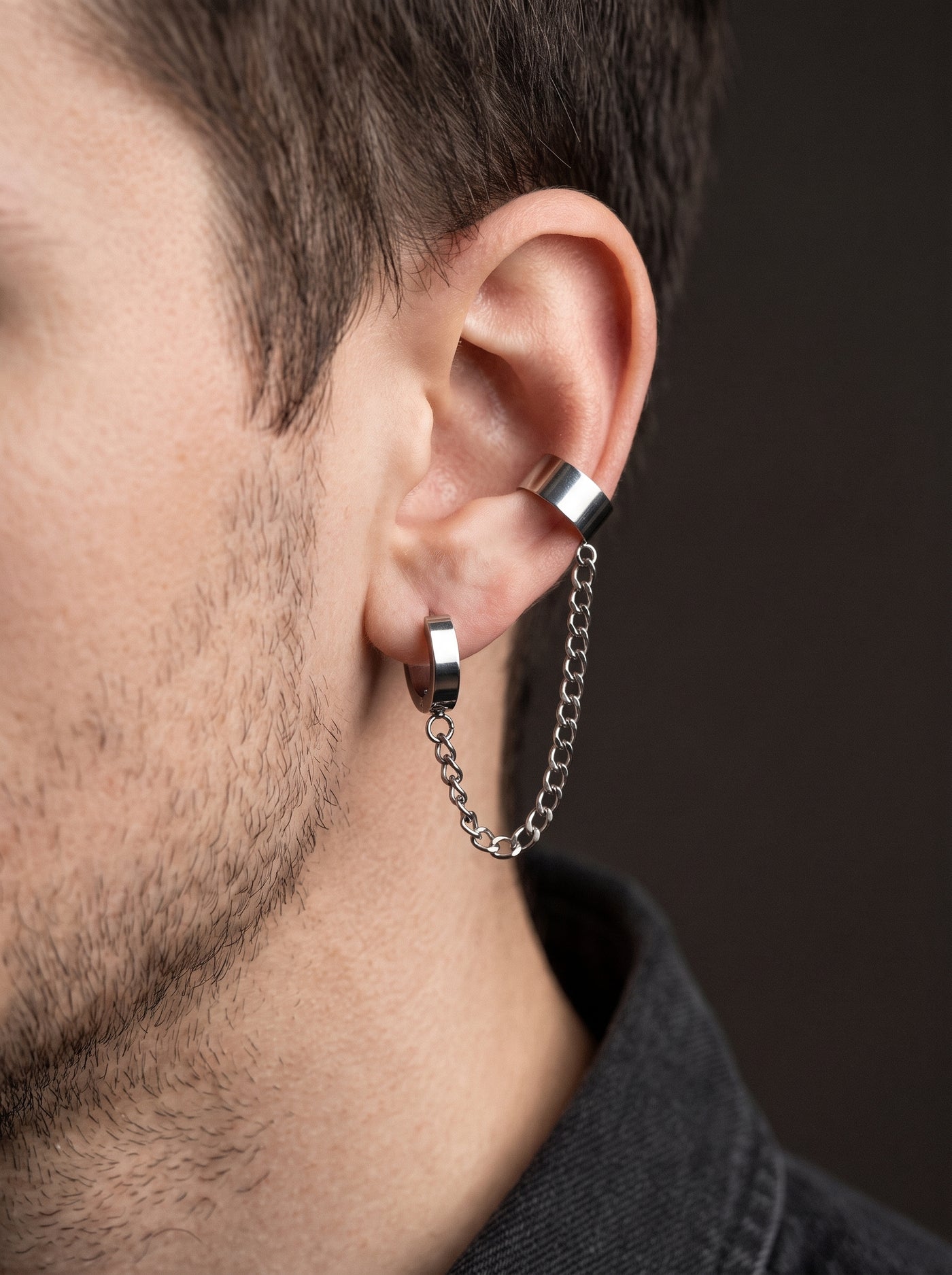 Ear Cuff avec Chaîne Style Punk (1 pièce)