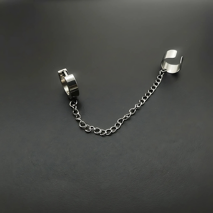 Ear Cuff avec Chaîne Style Punk (1 pièce)