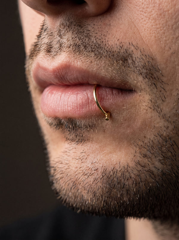 Faux Piercing Lèvre Homme ANNEAU OR - B gold