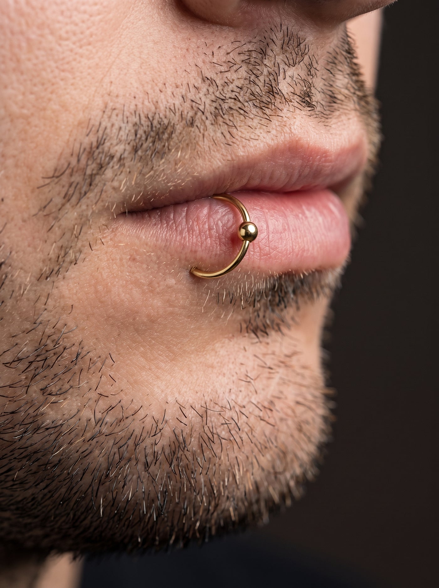 Faux Piercing Lèvre Homme BOULE DORÉE