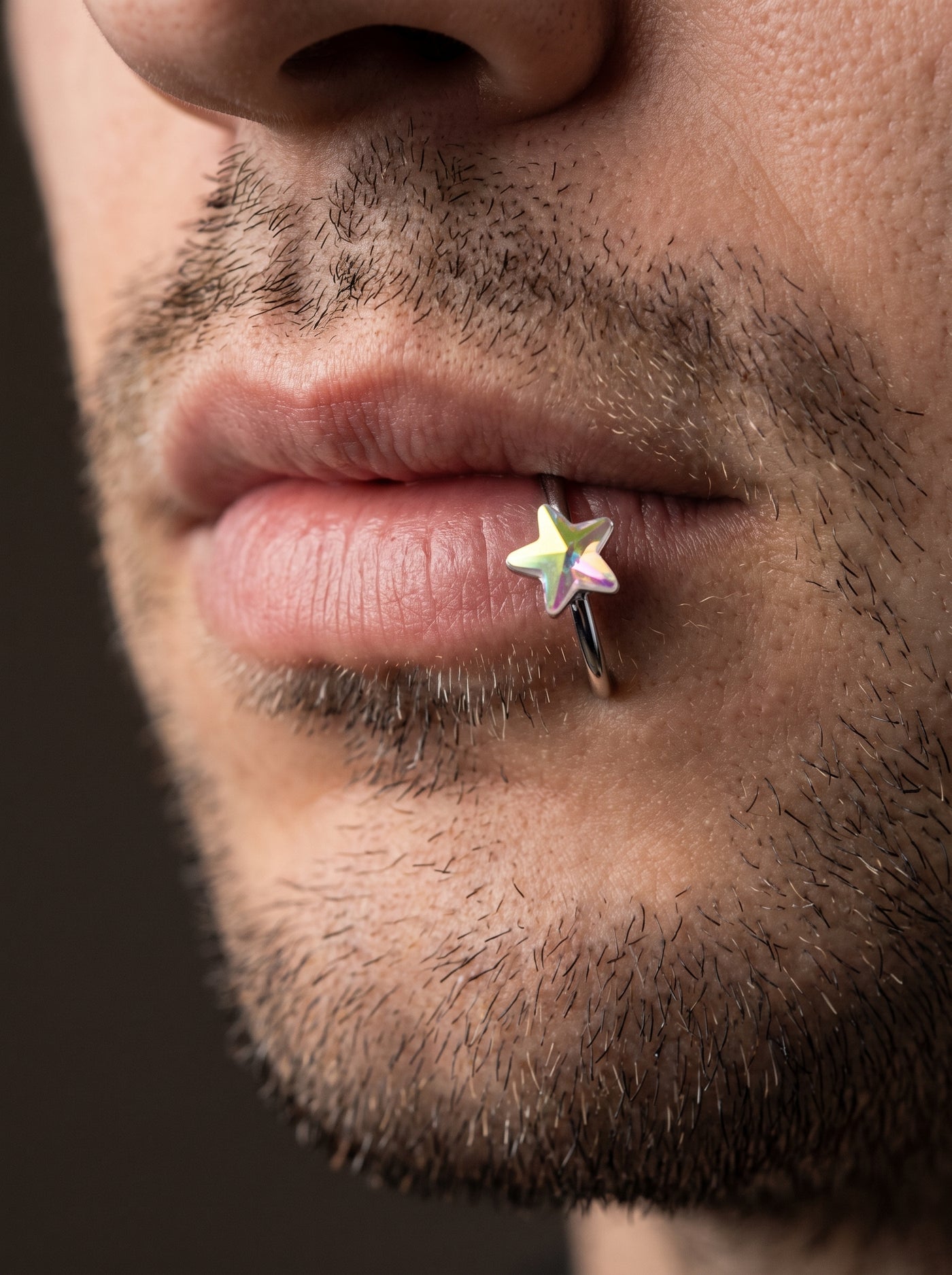 Faux Piercing Lèvre Homme ETOILE BRILLANTE