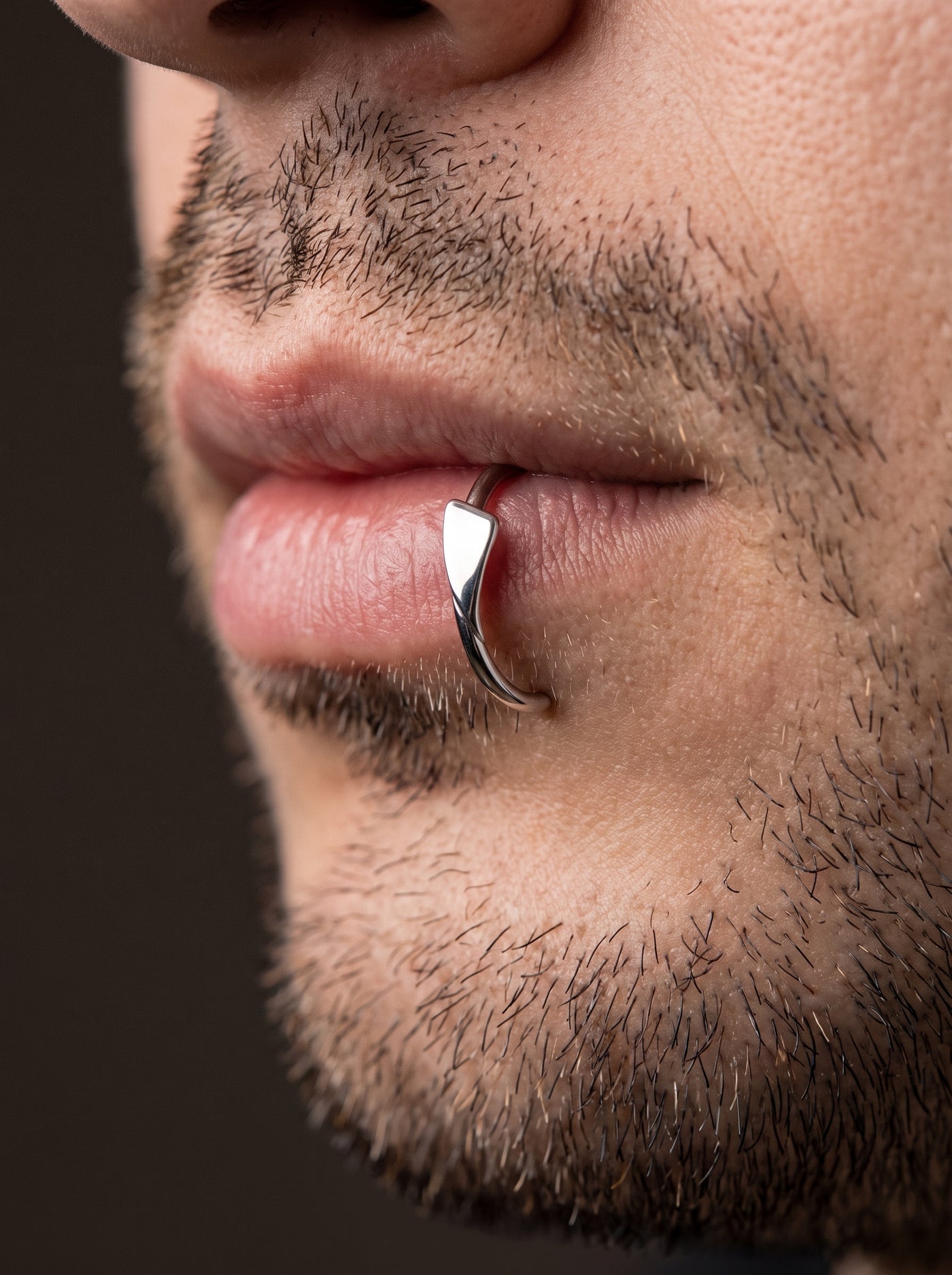 Faux Piercing Lèvre Homme VAGUE Acier Inoxydable