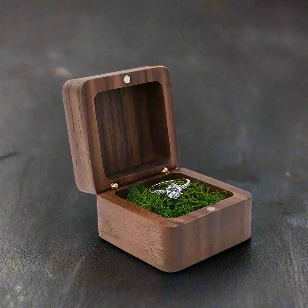 Petite Boîte à Bijoux en Bois - Mousse